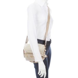 MICHAEL KORS Slater Medium Pebbled Leather Sling Pack